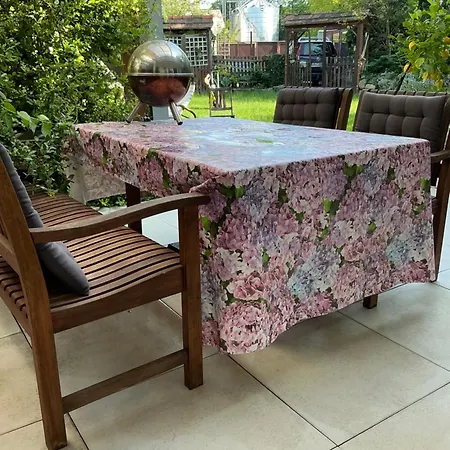 Na Namesti - Lägenhet Kounice